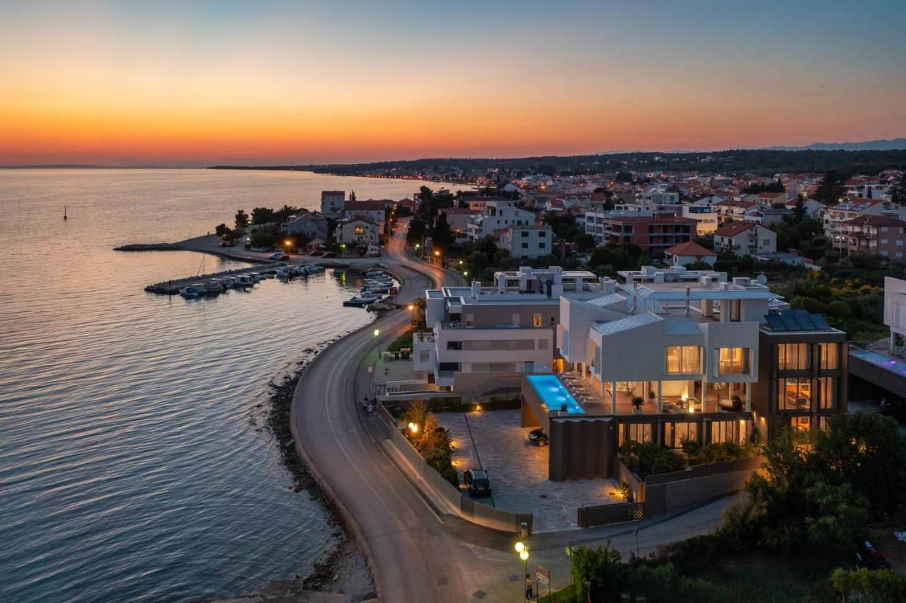 Dedaj Resort - Villa Tina Zara Esterno foto