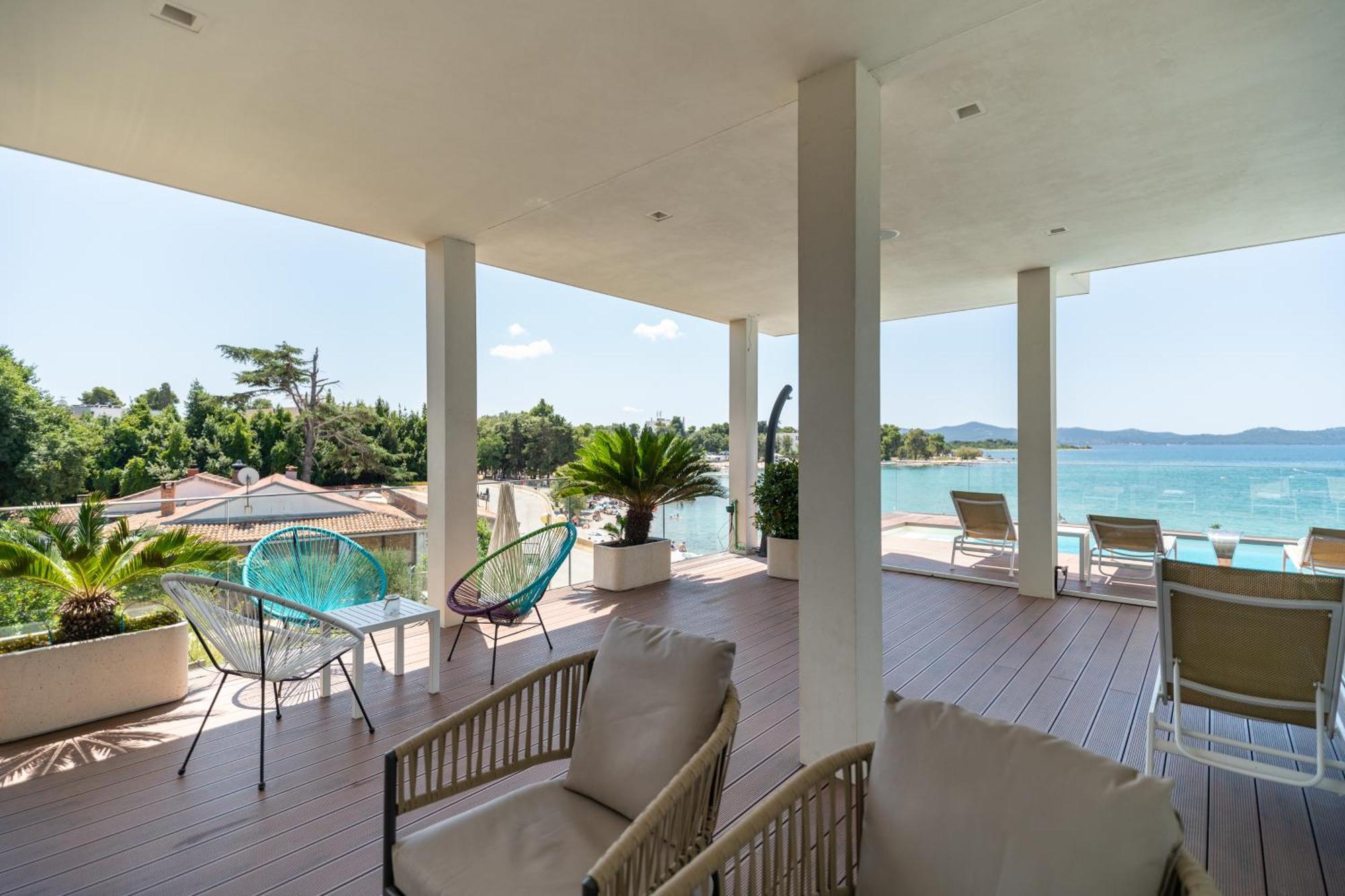 Dedaj Resort - Villa Tina Zara Esterno foto